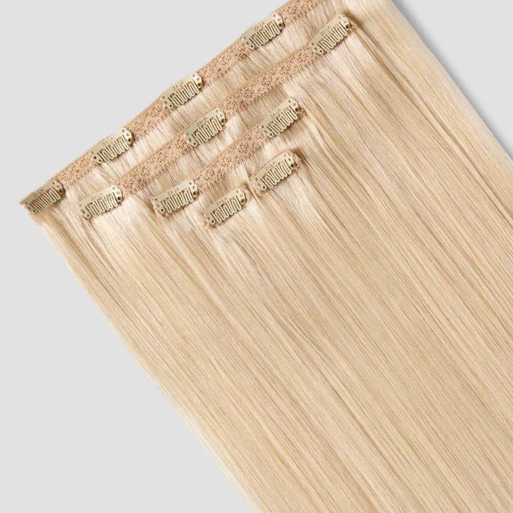 Zala Human Hair 24” Clip-In Extensions Beachy Blonde 5 Piece